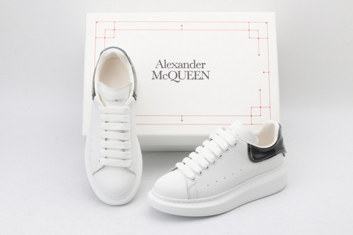 ALEXMQ Sneakers