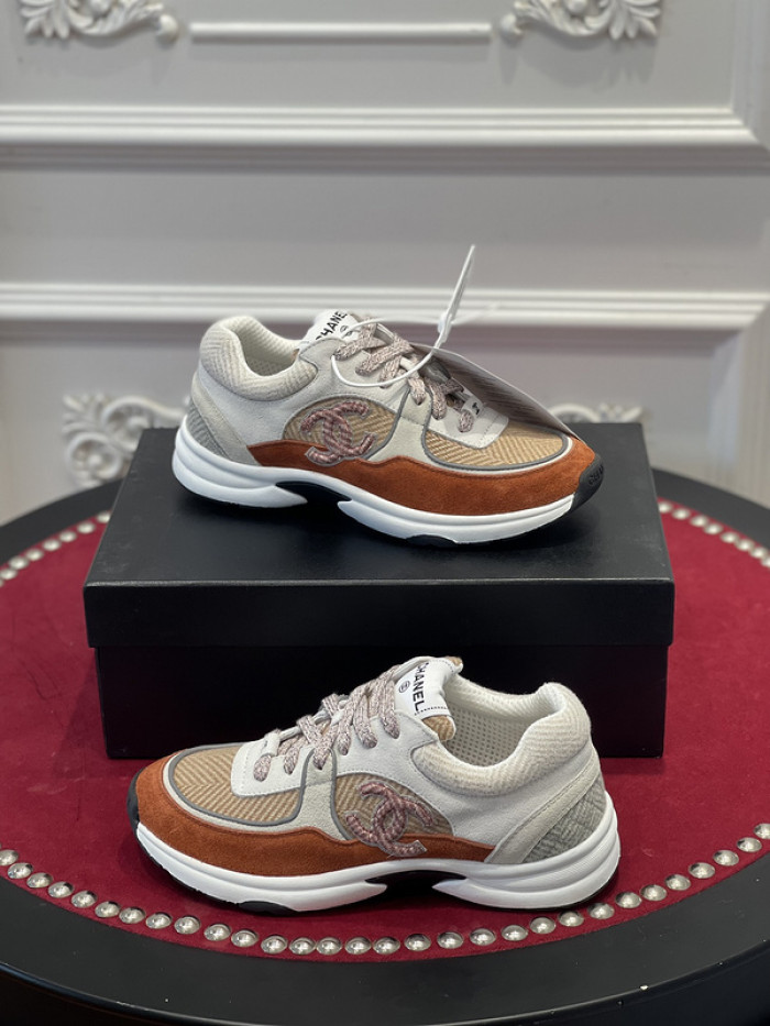 CHNL Sneaker