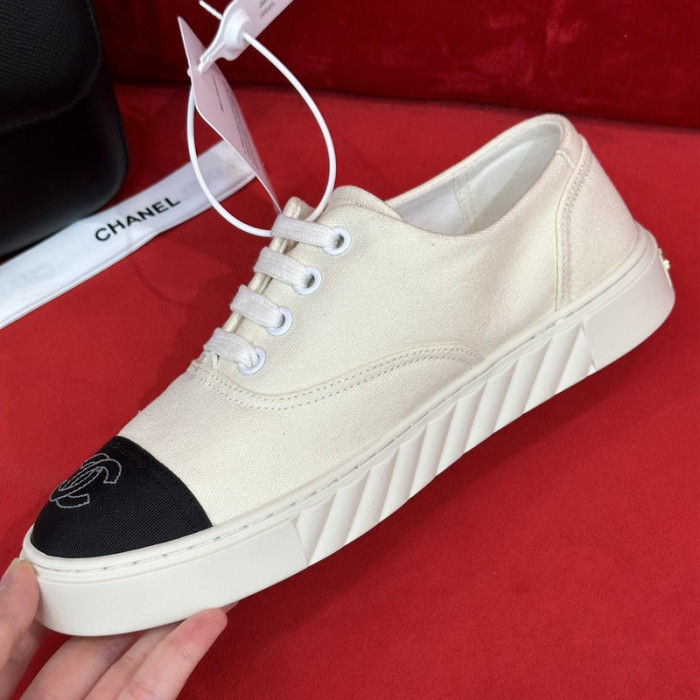 CHNL Sneaker