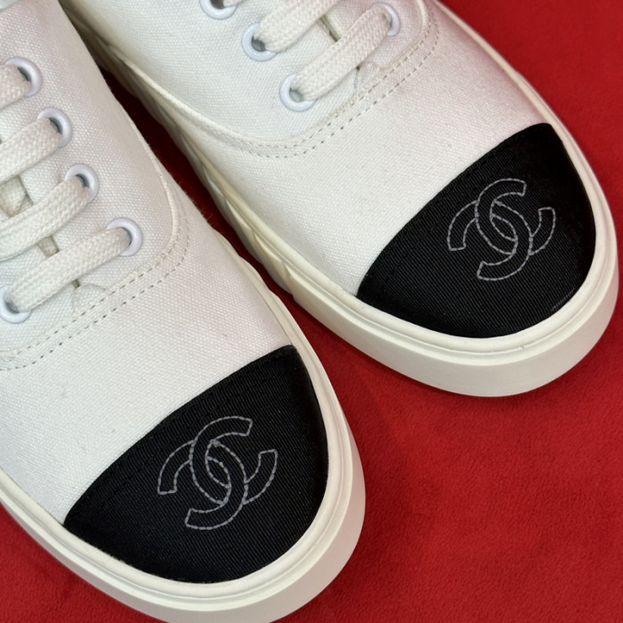 CHNL Sneaker