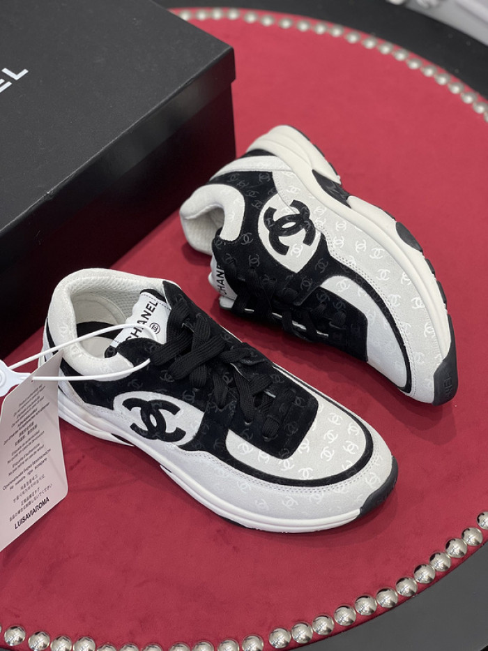 CHNL Sneaker