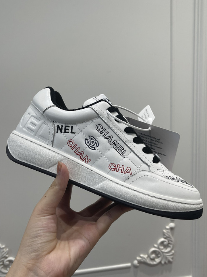 CHNL Sneaker