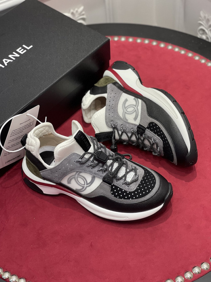 CHNL Sneaker