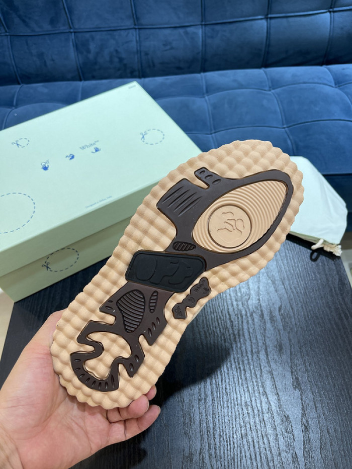 OFW C/O ODSY-1000 SNEAKER