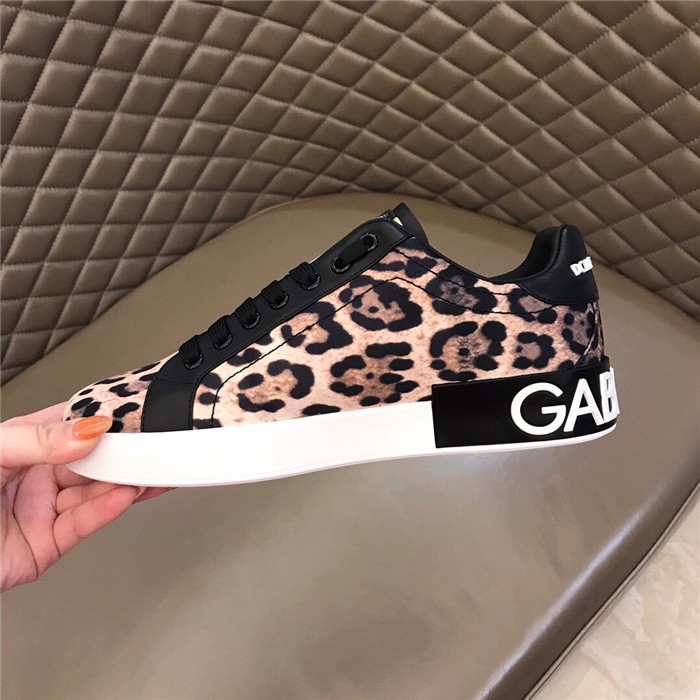 DG SNEAKER