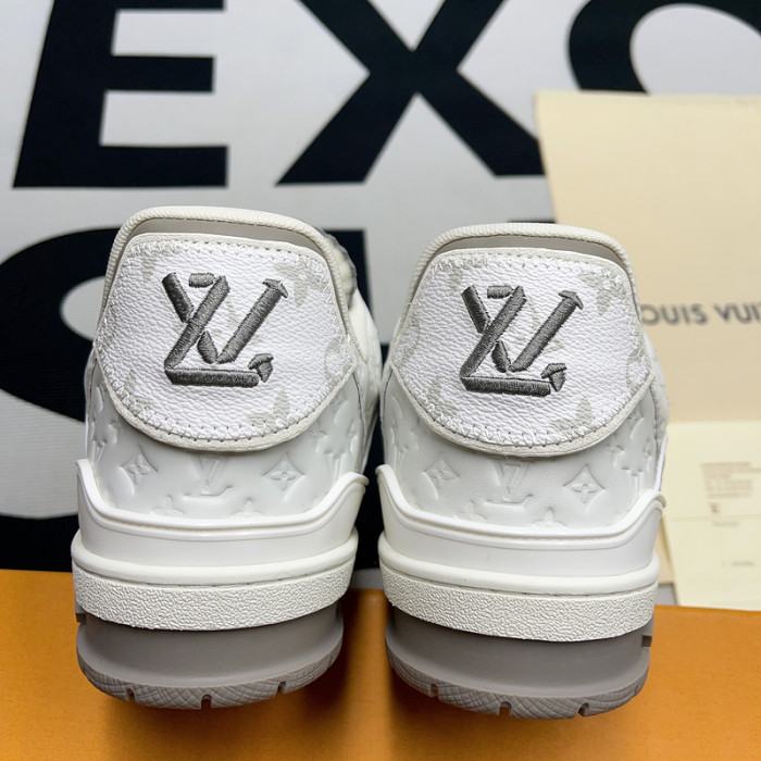 LUSV SNEAKERS