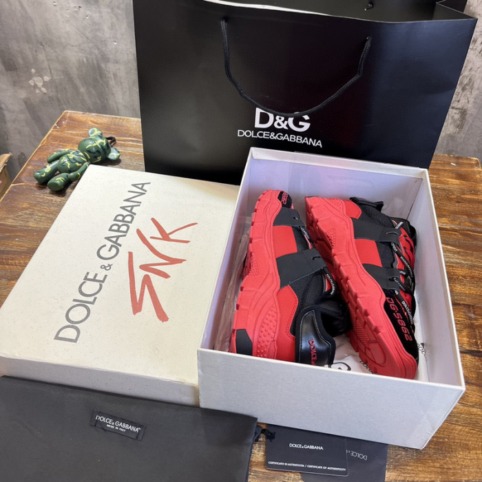 DG SNEAKER