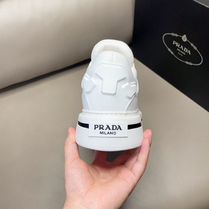 PRDA Sneaker