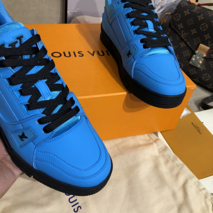 LUSV SNEAKERS