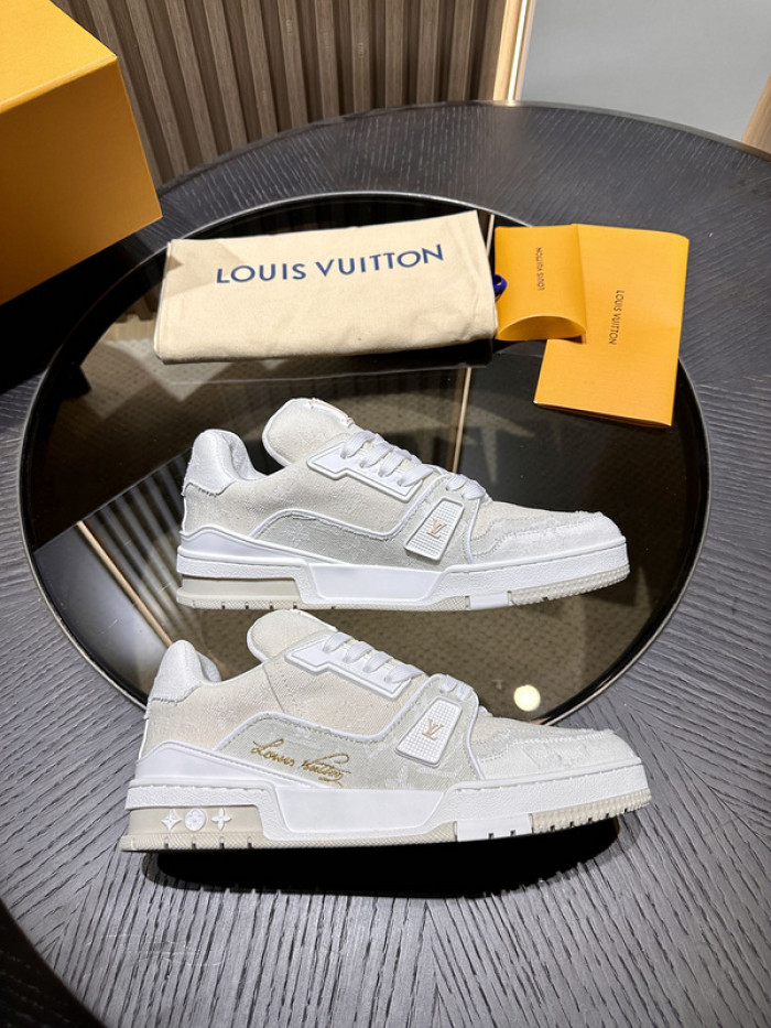 LUSV SNEAKERS