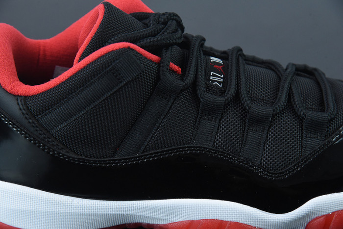 Air Jordan 11 Retro Low 