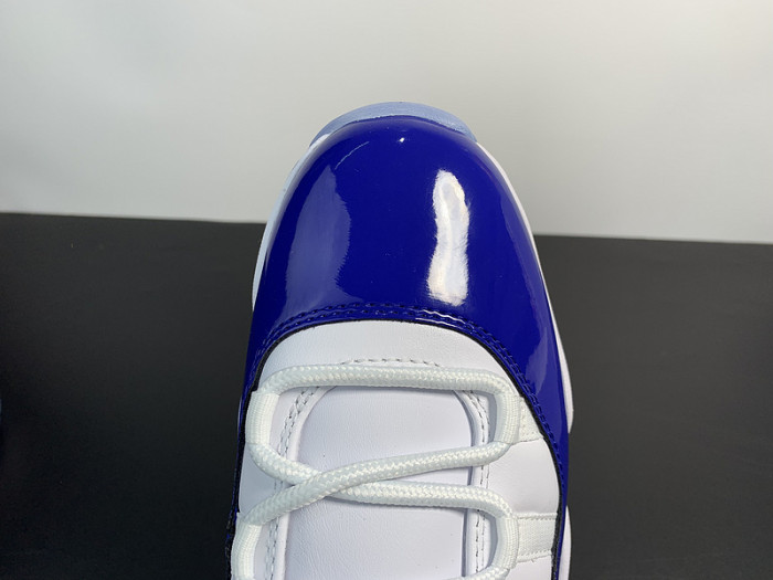 AIR JORDAN 11 RETRO LOW WHITE CONCORD AH7860-100