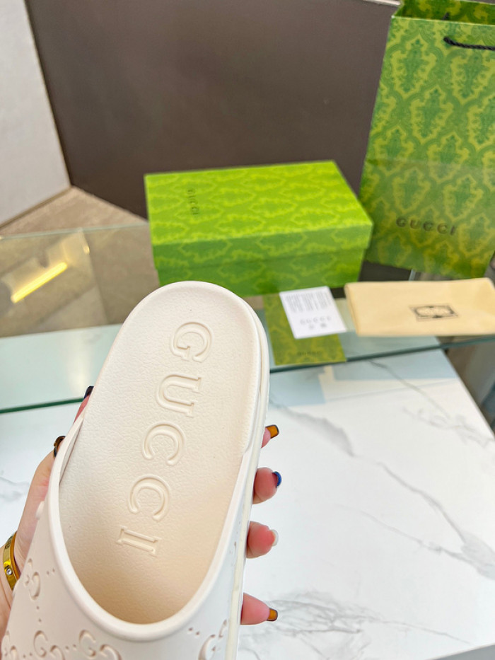 GCI GG Slide Sandal