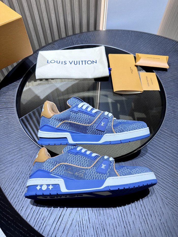 LUSV SNEAKERS