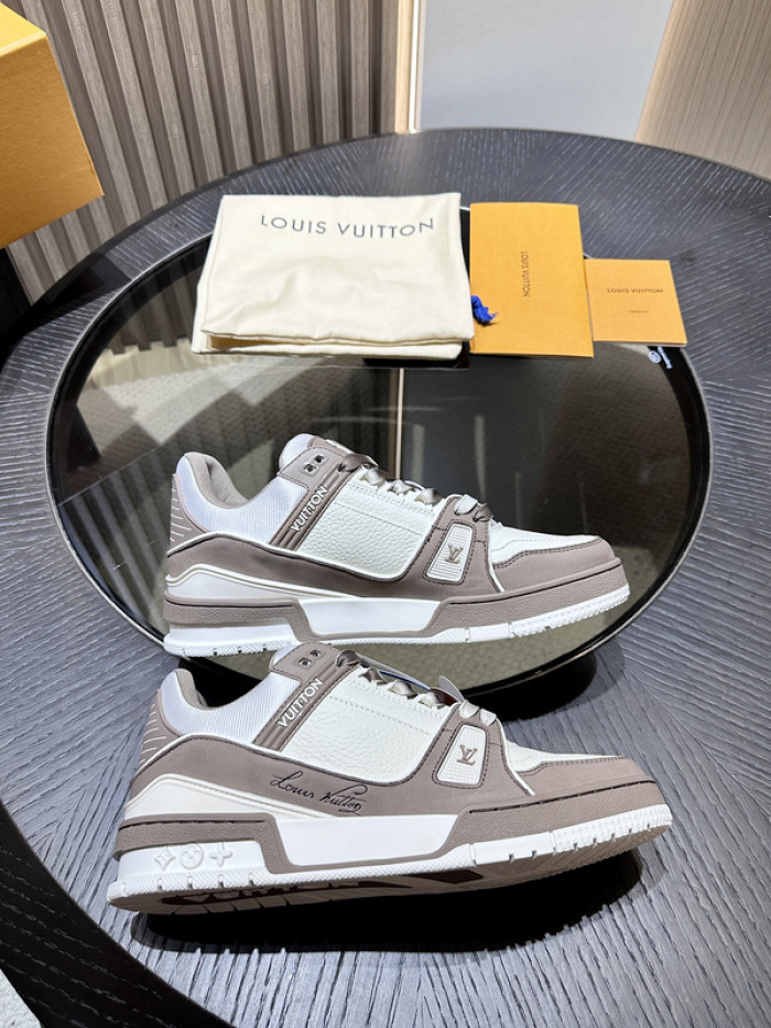 LUSV SNEAKERS