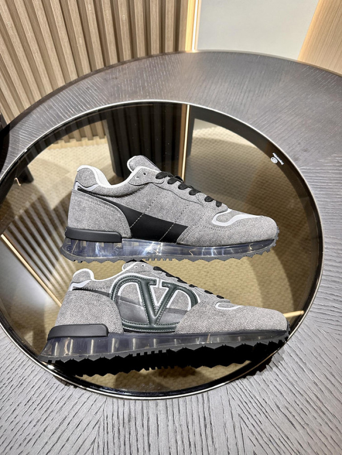 VALENTINO GARAVANI SNEAKER