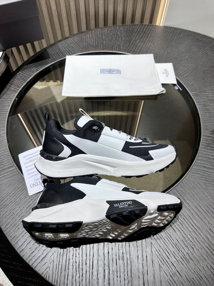 VALENTINO GARAVANI SNEAKER