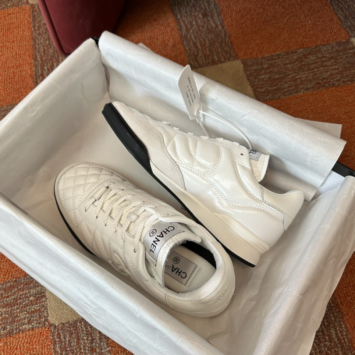 CHNL Sneaker