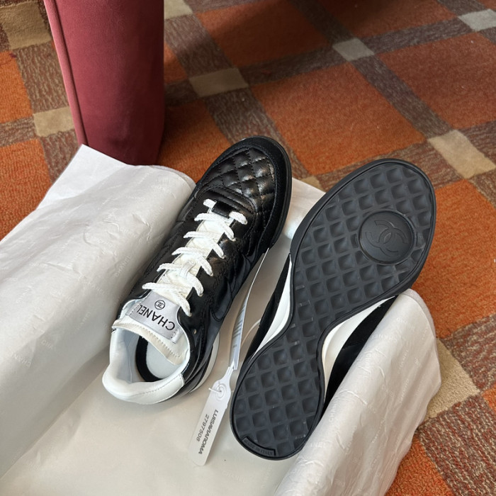 CHNL Sneaker