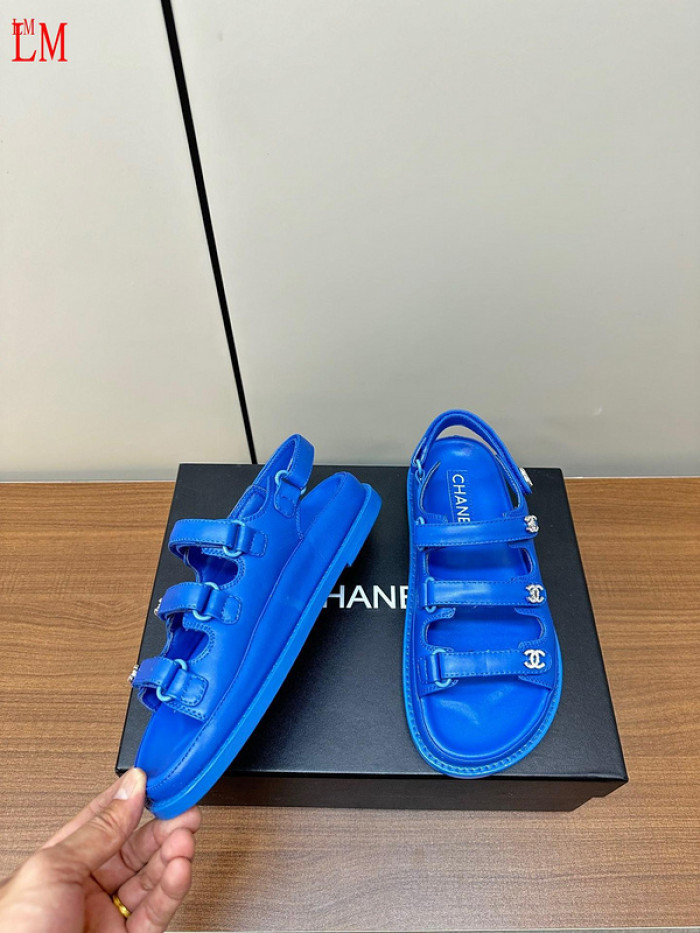 CN Slide Sandal