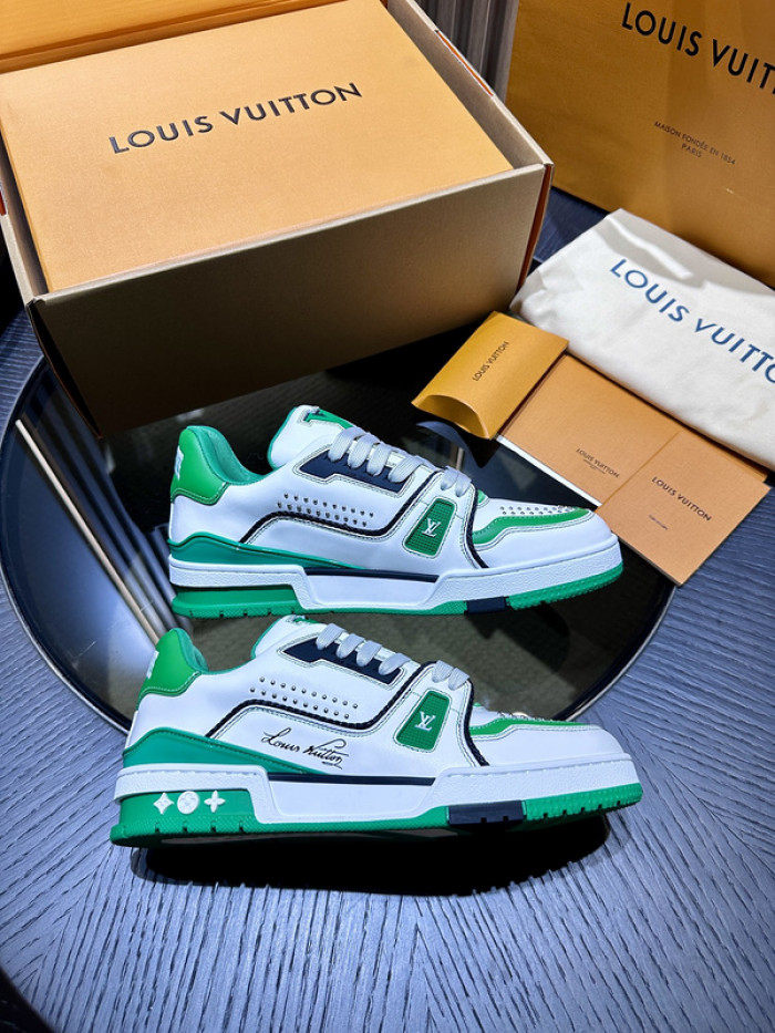 LUSV SNEAKERS