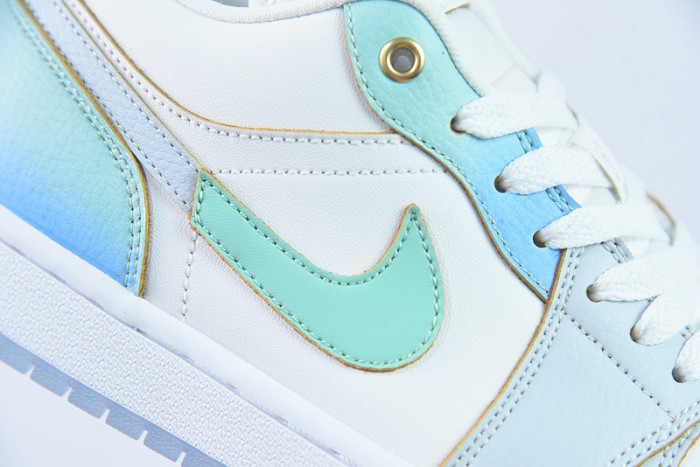 Wmns Air Jordan 1 Low SE 