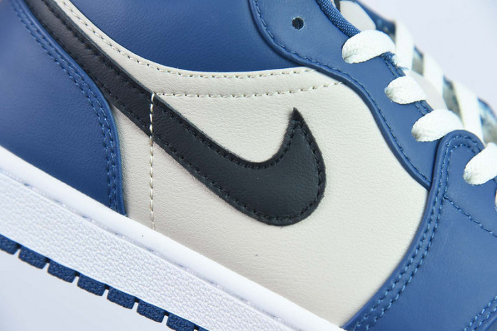 Air Jordan 1 Low French Blue College Grey DC0774-402