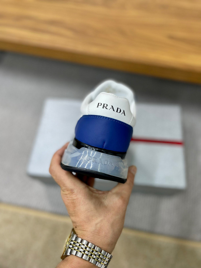 PRDA Sneaker