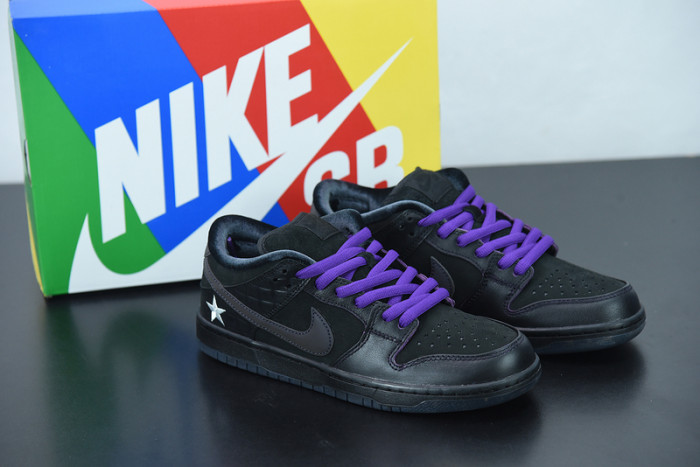 Familia X Nike SB Dunk Low "First Avenue" DJ1159-001