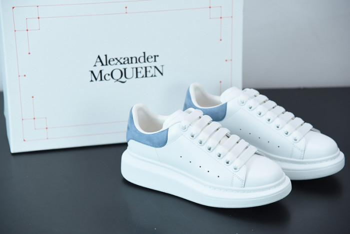 ALEXMQ Sneakers