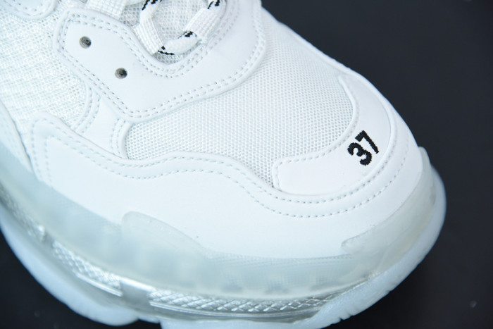 BALCIA Triple S Sneaker