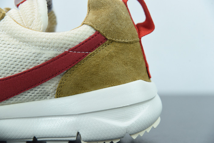 Nike Craft Mars Yard TS NASA AA2261-100