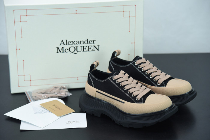 ALEXMQ Sneakers