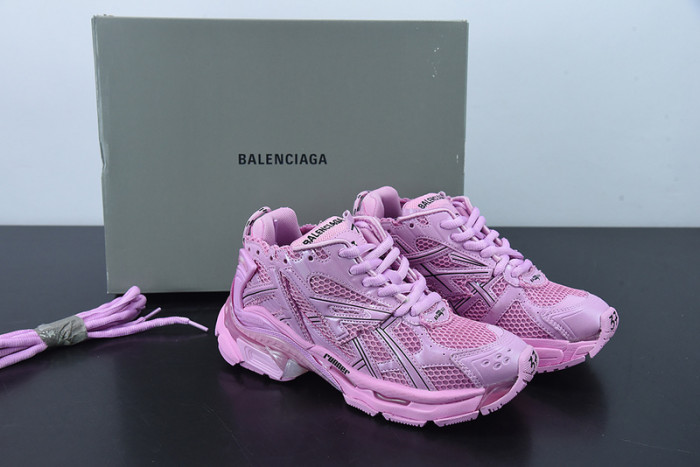 BALCIA RUNNER SNEAKER