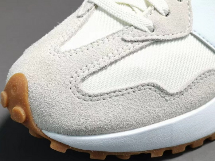 New Balance Wmns 327 