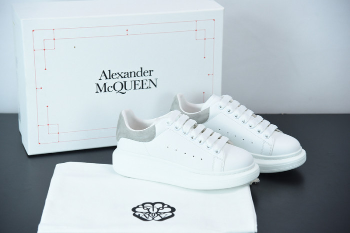 ALEXMQ Sneakers