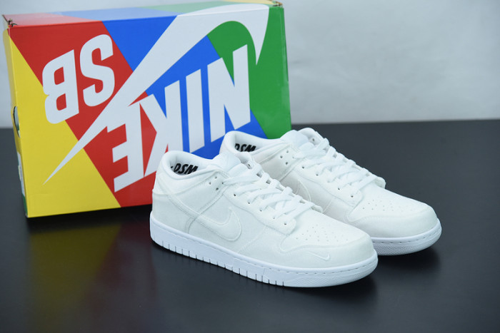 Dover Street Market Nike Dunk Low DH2686-100