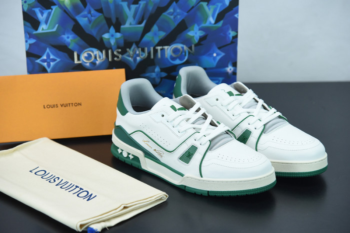 LUSV SNEAKERS