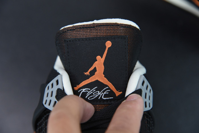 Air Jordan 4 Retro Starfish CW7183-100