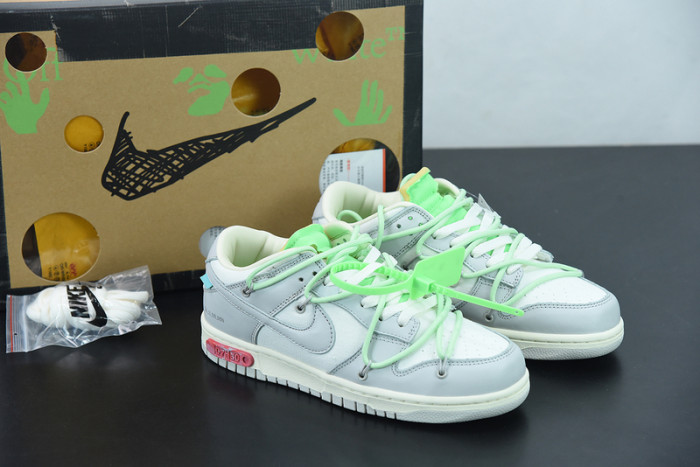 OFW x Nike SB Dunk Low “07 of 50” OW DM1602-108