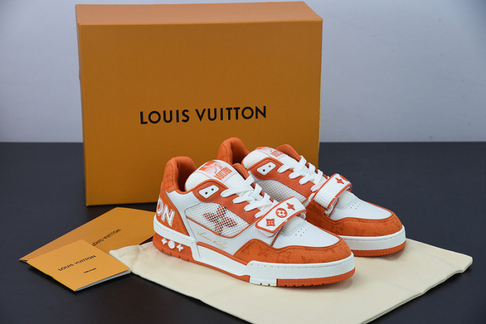 LUSV SNEAKERS