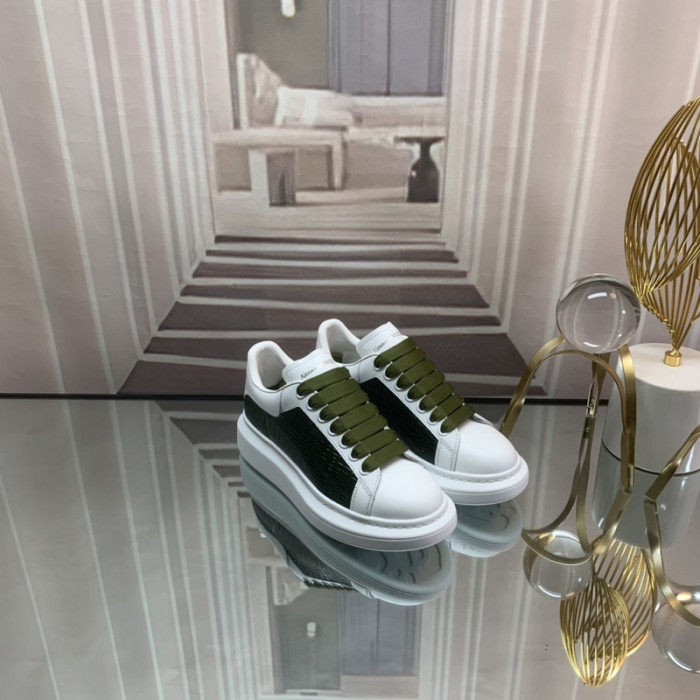 ALEXMQ Sneakers