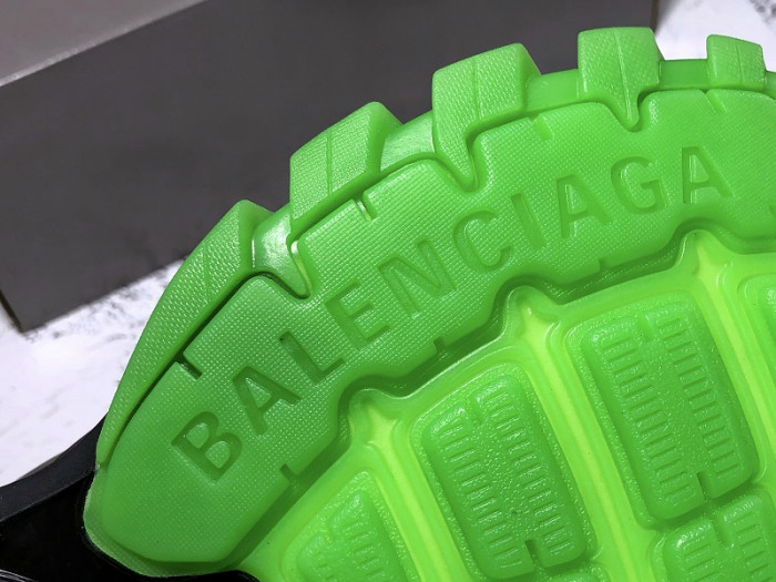 BALCIA Track SNEAKER (LED)