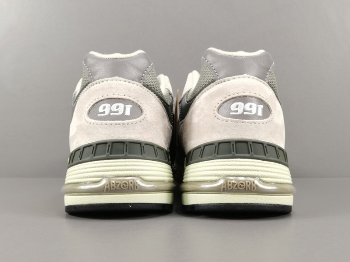New Balance 991 Made In UK "Grey & White" M991GL