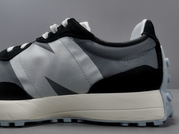 (Women) New Balance 327 