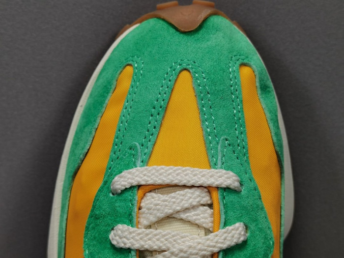 New Balance Size? x 327 