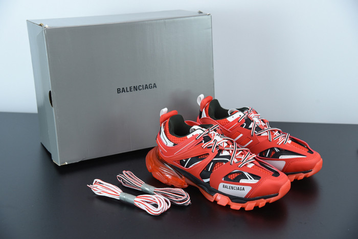 BALCIA Track SNEAKER