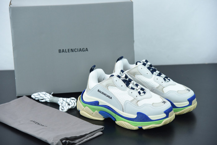 BALCIA Triple S Sneaker