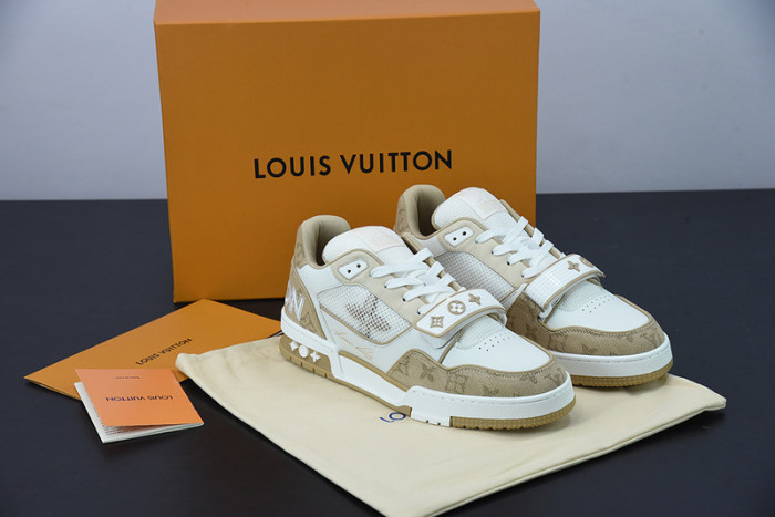 LUSV SNEAKERS