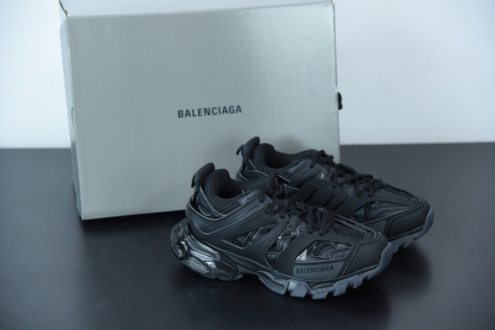 BALCIA Track SNEAKER